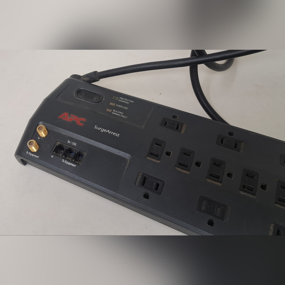 APC Power Surge Arrest 11 Outlets Tele + Coaxial 3020J Surge P11VT3 Electronics - Picture 2 of 5